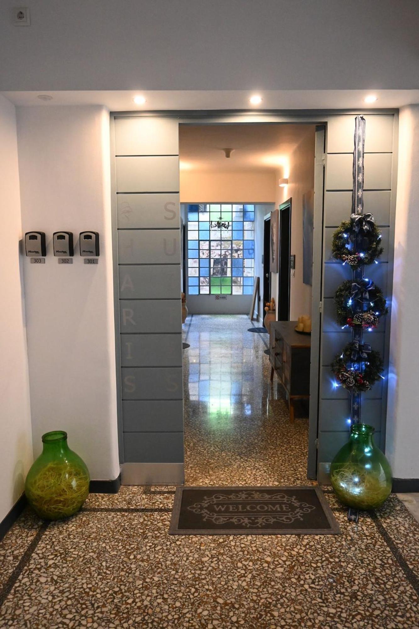 Haris 303 Apartment By Vpn Accomodation Aten Exteriör bild